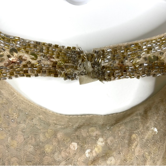 MAC DUGGAL Long Sleeve Sequin Column Gown NEW Gold Size 6 - Picture 12 of 15